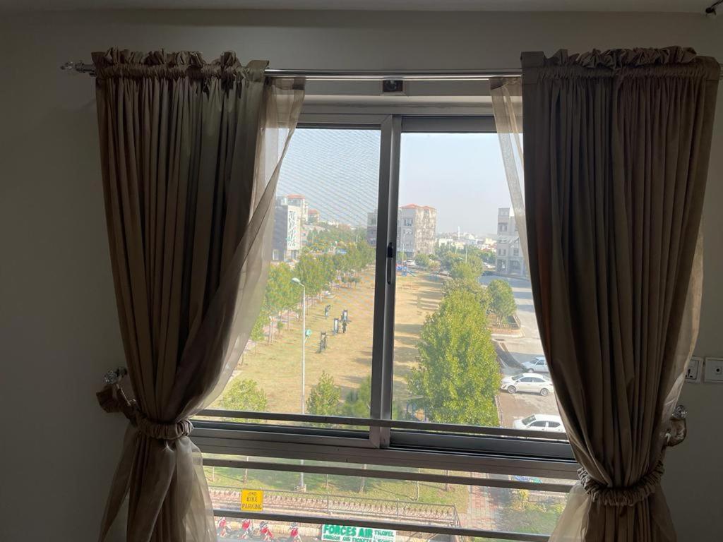 Marine Tower Daire Rawalpindi Dış mekan fotoğraf